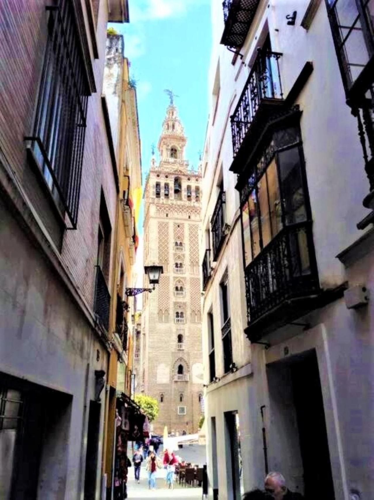 ¡En Frente De La Giralda-Catedral! Leilighet Sevilla Eksteriør bilde